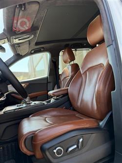 اودي Q7